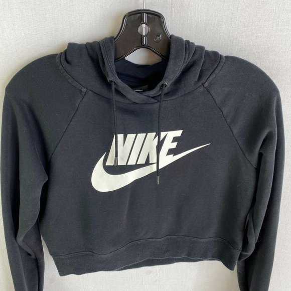NIKE Cropped Black Hoodie - Picture 2 of 7
